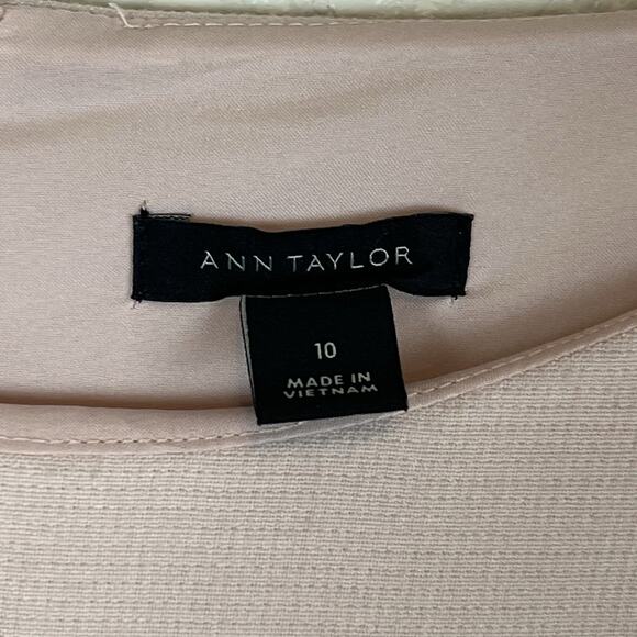 Ann Taylor Pastel Pink Flare 3/4 Sleeve Boat Neck Flounce Hem Sheath Dress Sz 10 - Picture 8 of 12